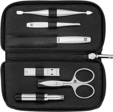 Geöffnetes ZWILLING Premium Set 6tlg. in schwarz mit den meistgenutzten Pflegeinstrumenten aus rostfreiem Edelstahl.