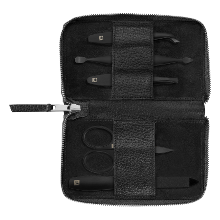 Geöffnetes ZWILLING Premium Set 5tlg. in Schwarz mit Reißverschluss und den meistgenutzten Pflegeinstrumenten in matt-schwarz.