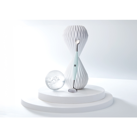 Facial Pore Refiner