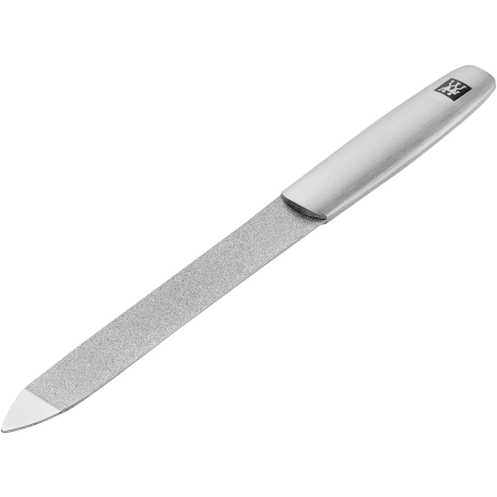 Queransicht einer ZWILLING Premium Saphir-Nagelfeile aus rostfreiem Edelstahl mit grob-und feinkörnigen Feilenflächen zum Kürzen und Formen.