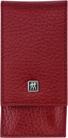 Frontalansicht eines ZWILLING Classic Sets 3tlg. in rot mit essentiellen Pflegeinstrumenten aus rostfreiem Edelstahl.