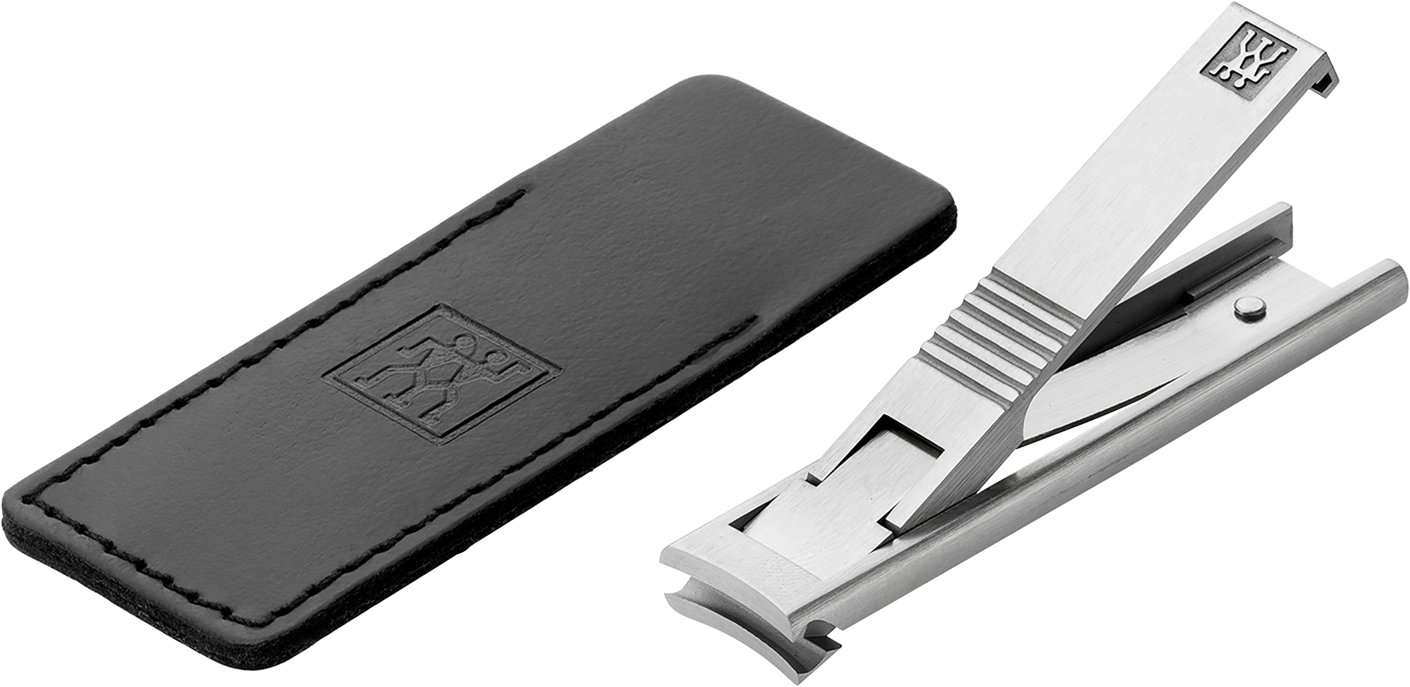 Queransicht eines ZWILLING Premium Nagelknipsers aus rostfreiem Edelstahl mit gebogener Schneide inklusive integrierter Nagelfeile und Lederhülle.