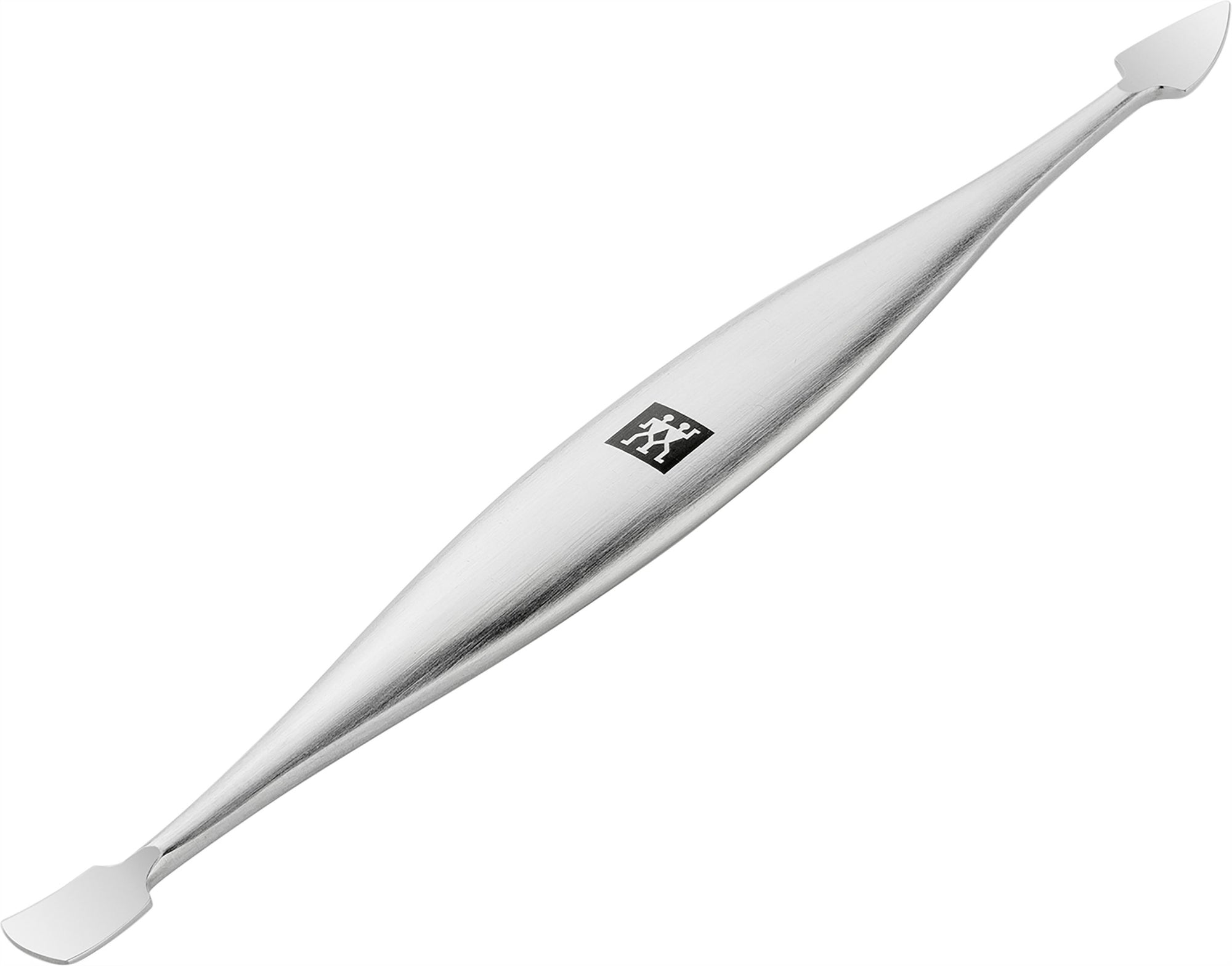 Queransicht eines ZWILLING Premium Nagelhautschiebers und -reinigers aus rostfreiem Edelstahl mit zwei unterschiedlichen Spitzen.