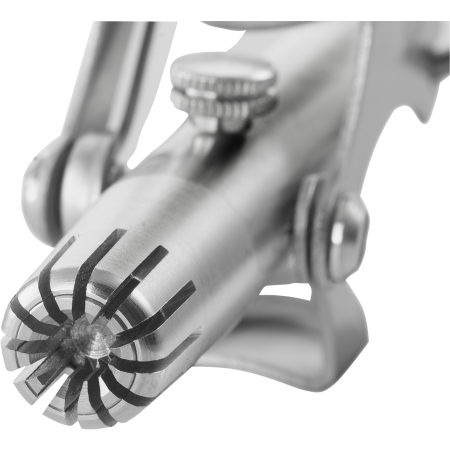 Nahaufnahme eines ZWILLING  
Premium Nasen- und Ohrenhaartrimmers mit innenliegenden, rotierenden Schneiden.