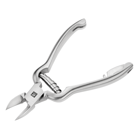 Geöffnete ZWILLING Premium Nagelzange mit Pufferfeder aus rostfreiem Edelstahl, mattiert mit besonders scharfen Schneiden.