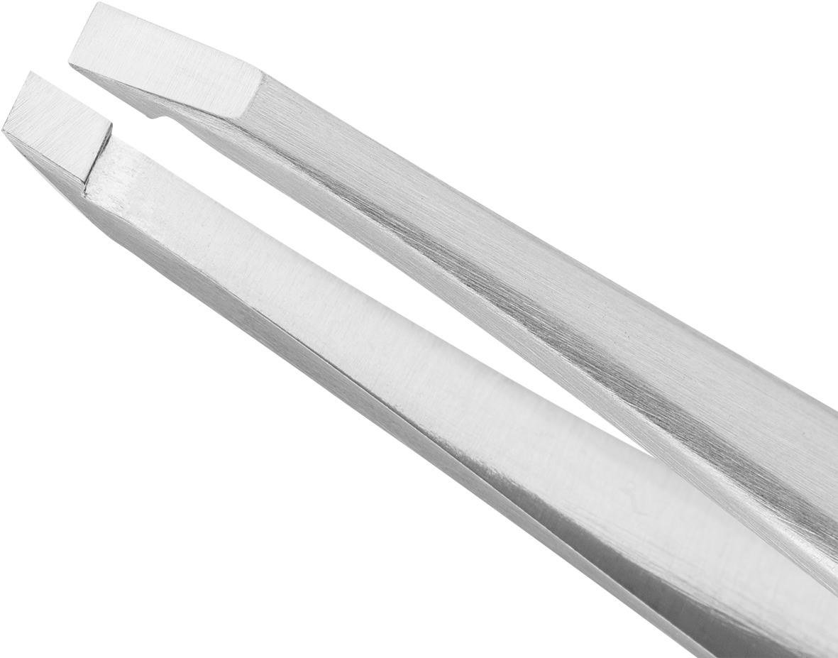 Queransicht der ZWILLING Premium gerade Pinzette aus rostfreiem Edelstahl mit handgeschliffenen, angerauten Spitzen mit großer Zupffläche.