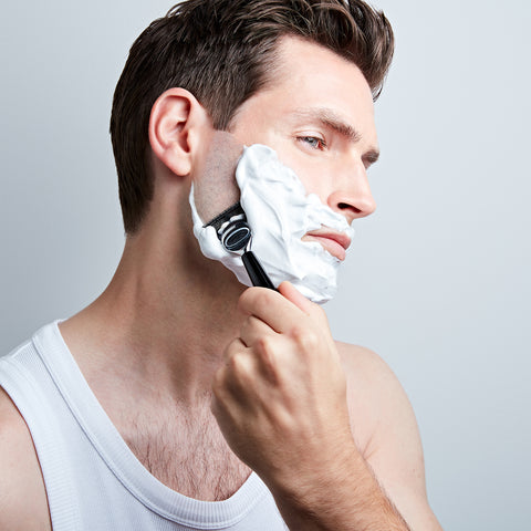 Classic Rasierer mit Edelharz-Griff