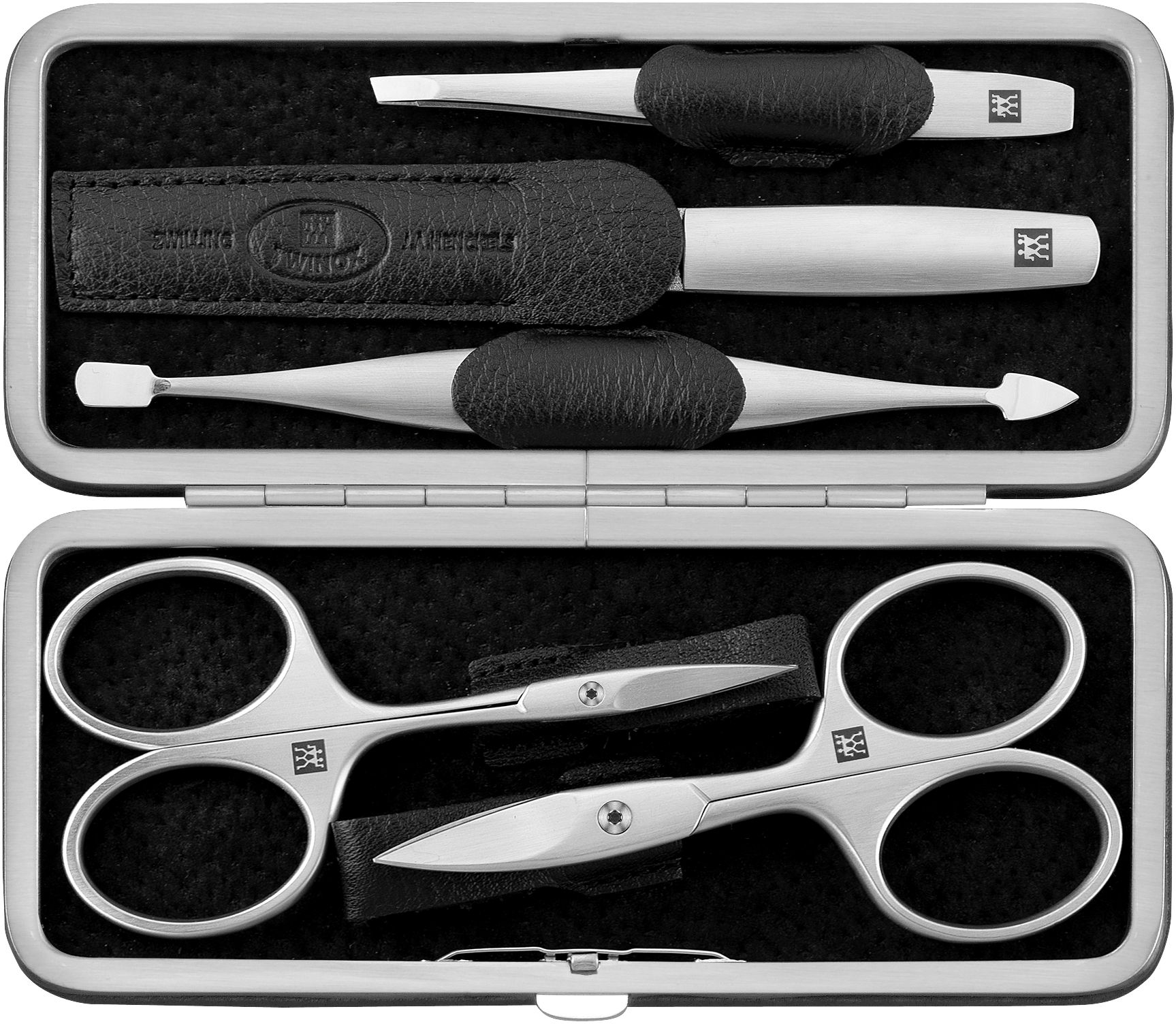 Geöffnetes ZWILLING Premium Set 5tlg. in schwarz mit Metallrahmen, mit den meistgenutzten Pflegeinstrumenten aus rostfreiem Edelstahl.