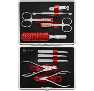 Geöffnetes ZWILLING Classic Set 10tlg. in rot mit Metallrahmen, mit vollumfänglichen Pflegeinstrumenten aus rostfreiem Edelstahl.