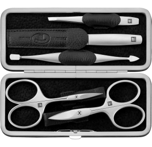 Geöffnetes ZWILLING Premium Set 5tlg. in schwarz mit Metallrahmen, mit den meistgenutzten Pflegeinstrumenten aus rostfreiem Edelstahl.